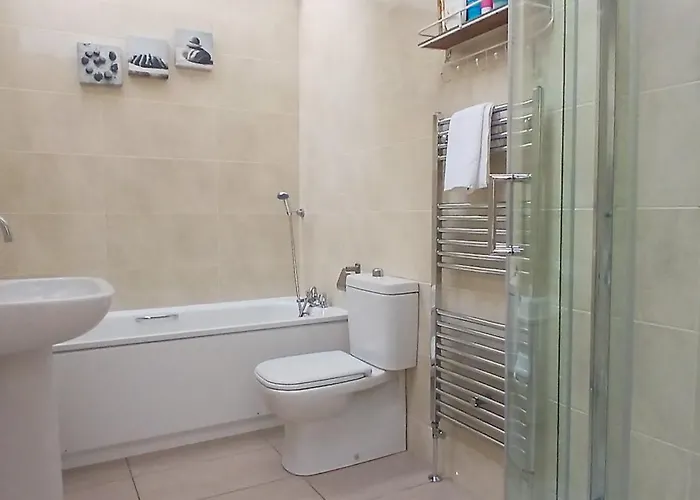 Beautiful 3bd Beside Phoenix Park Nyaraló Dublin