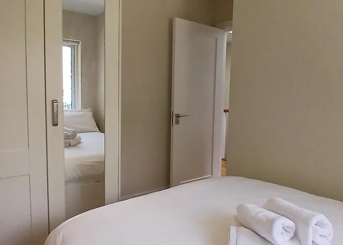 Beautiful 3bd Beside Phoenix Park * דבלין