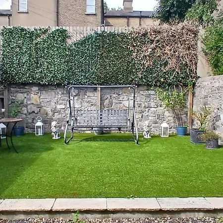 Beautiful 3bd Beside Phoenix Park * דבלין