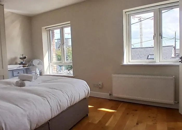 Casa de Férias Beautiful 3bd Beside Phoenix Park