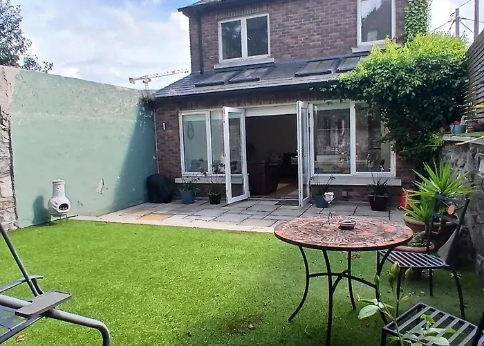 Beautiful 3bd Beside Phoenix Park Casa de Férias *